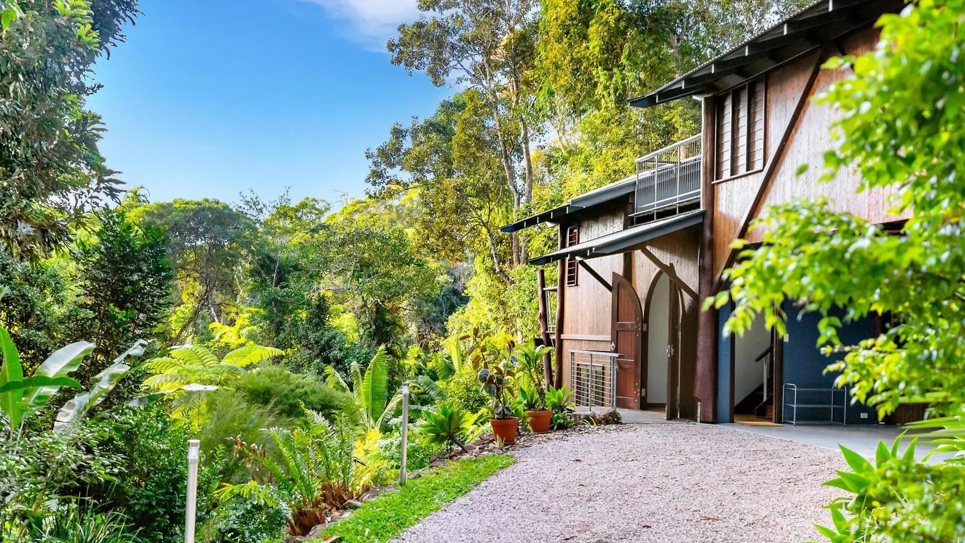 Pole Home In Paradise At Kuranda Holiday home
