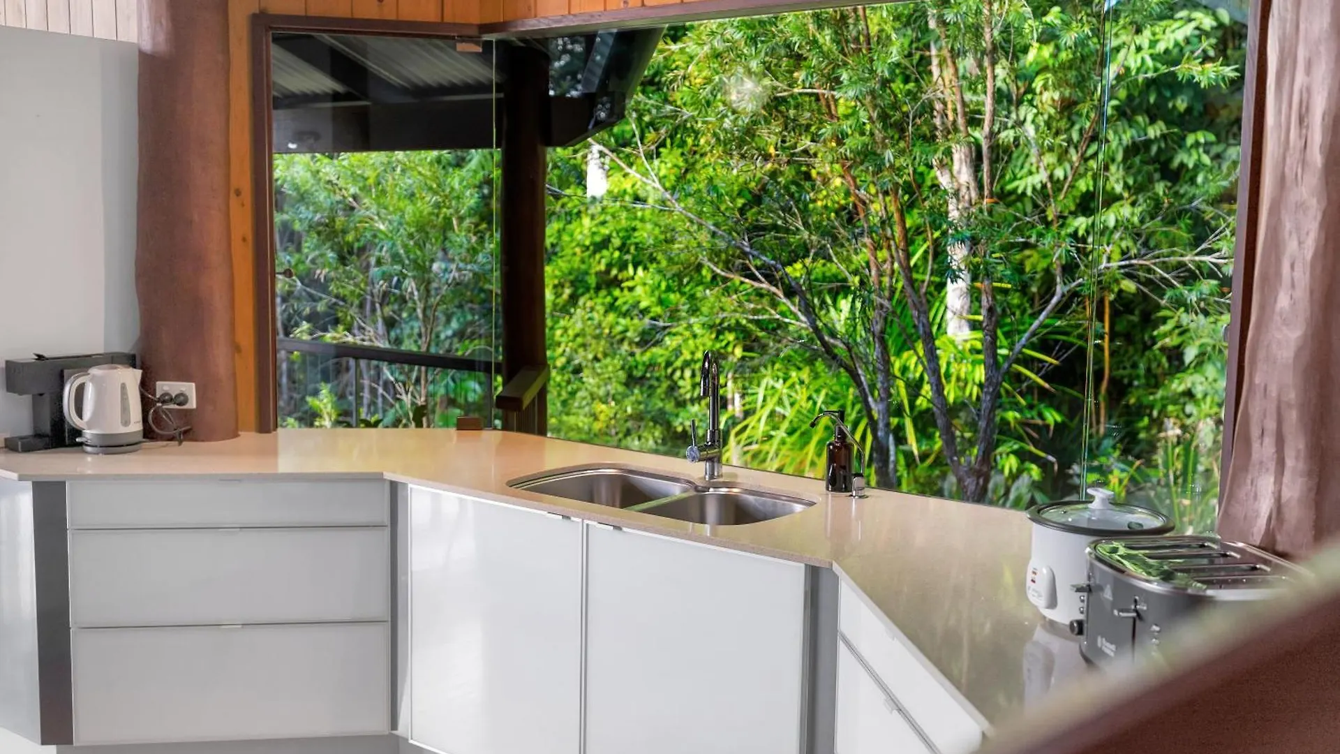 Pole Home In Paradise At Kuranda 0*,